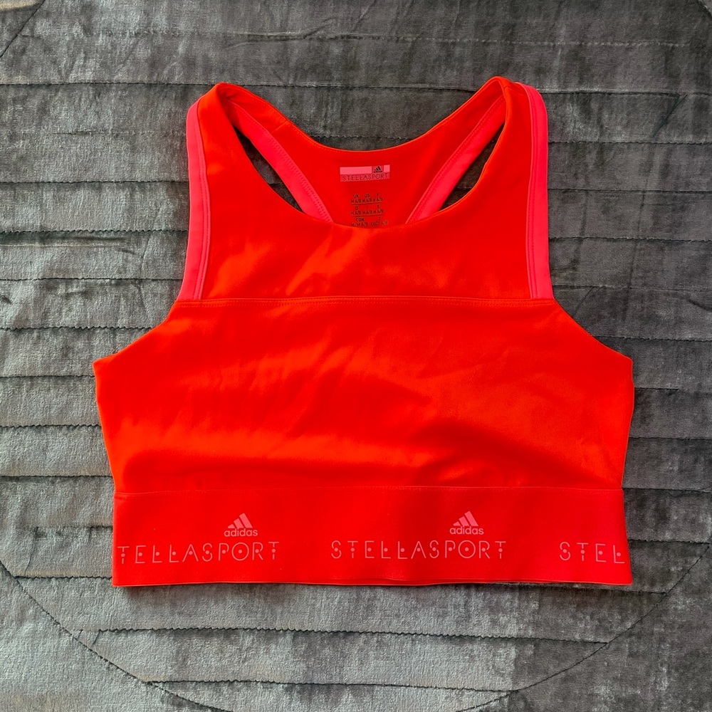 Stella McCartney STELLASPORT Sports Bra
(non-padded)
size M